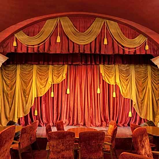 Занавес под заказ для театра