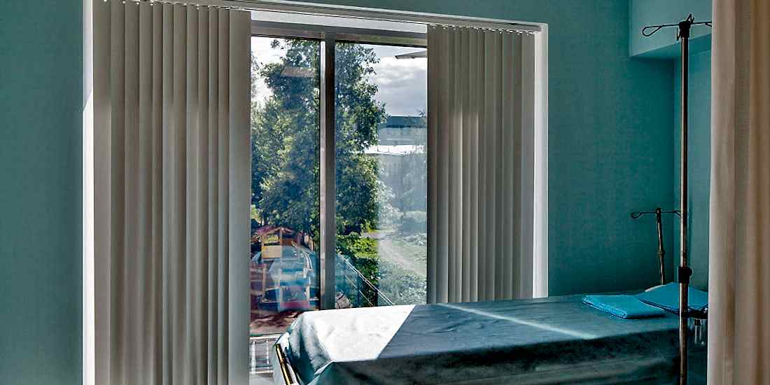 Жалюзи в интерьере клиники