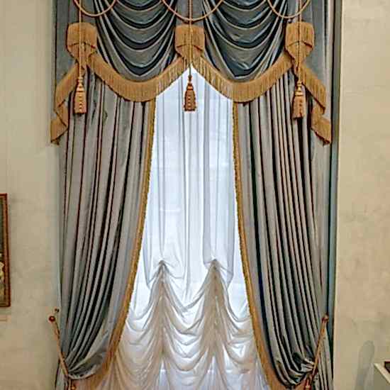 Театральный музей система солнцезащитных изделий